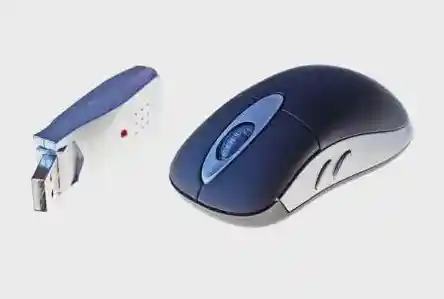 详解无线鼠标连接电脑的多种方式与操作技巧