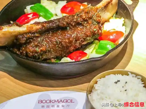 谁说小内存游戏内容少？石器时代生存》用卡通魅力征服你！