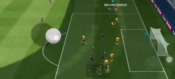 追求真实足球体验?实况足球手机版》的画面和物理引擎还不够惊艳吗? 追求真实足球体验?实况足球手机版》的画面和物理引擎还不够惊艳吗?