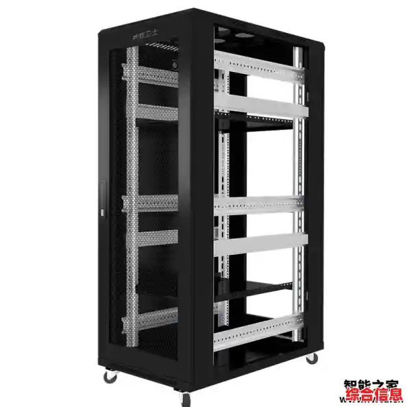 精选材质机箱机柜,结构坚固持久耐用,广泛兼容设备存储 精选材质机箱机柜,结构坚固持久耐用,广泛兼容设备存储